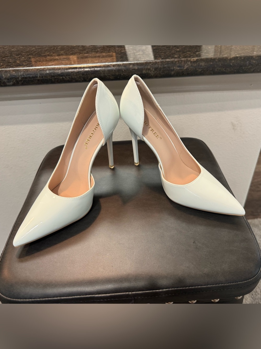 Pointed-Toe White Patent Stiletto Pumps - Women
